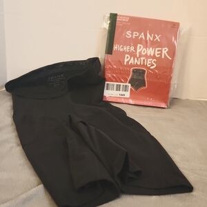 SPANX Higher Power Panties - 2 items
